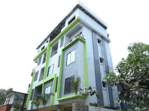 Hotel Jk Rooms 126 Parashar Legacy -lic Square