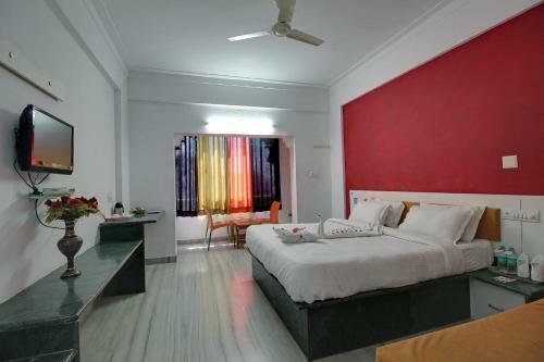 Times Raj Mahal Hotel