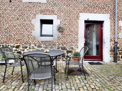 Hof Van Aken V