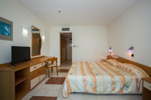 Royal Bay Hotel - All Inclusive & Aqua Park