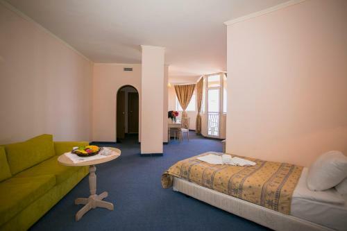 Royal Park Hotel - All Inclusive & Aqua Park
