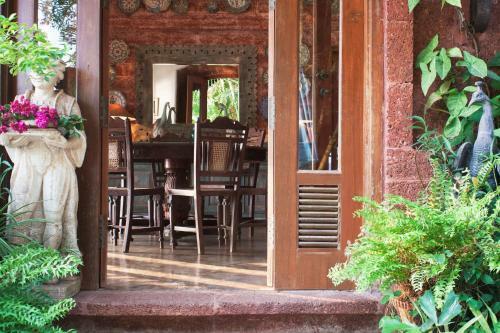 Hotel Ahilya By The Sea