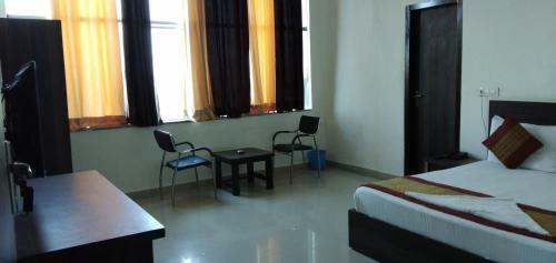 Om Hotel