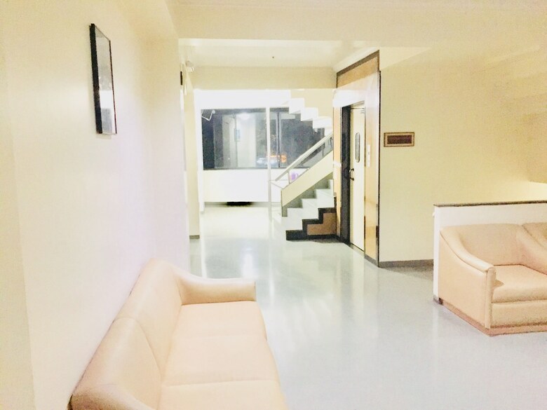 Hotel New Uttam Hira Palace