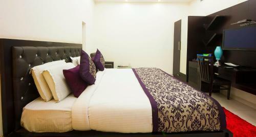 Hotel Transit Igi