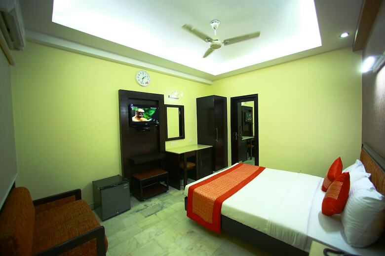 Hotel Sundeep Inn
