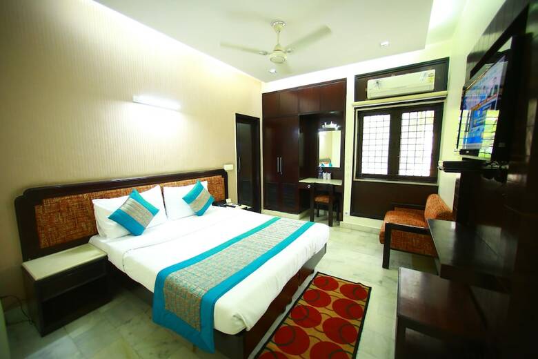 Hotel Sundeep Inn