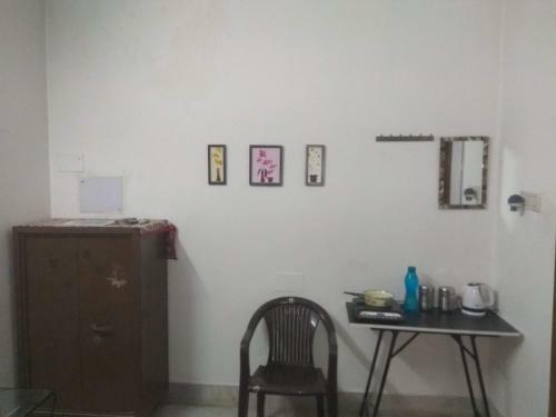 Bed & Breakfast Comfortable Homestay Near Metro