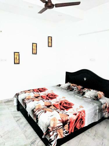 Bed & Breakfast Comfortable Homestay Near Metro