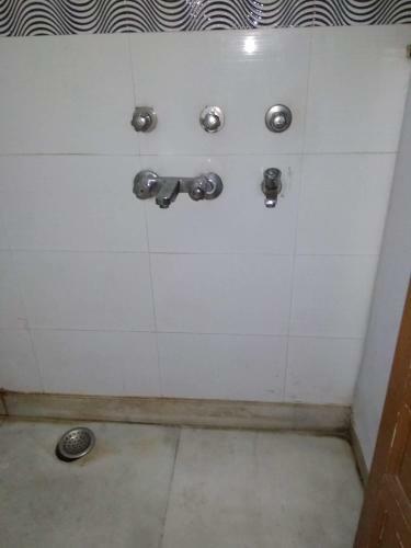 Bed & Breakfast Comfortable Homestay Near Metro
