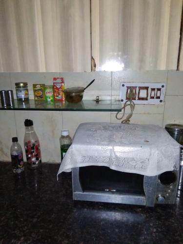Bed & Breakfast Comfortable Homestay Near Metro