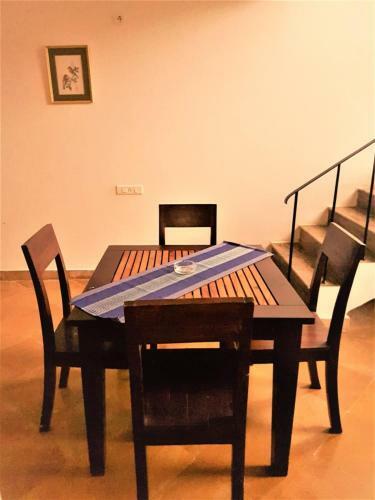 Villa Casa Abuela (c-14), 6 Mins Walk From Varca Beach