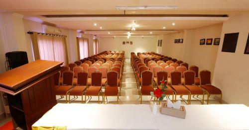 Rose International Hotel