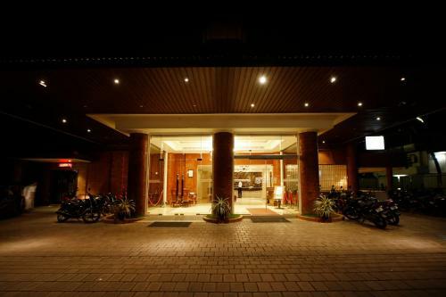 Hotel Park Residency