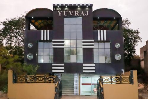 Spot On 41331 Hotel Yuvraj