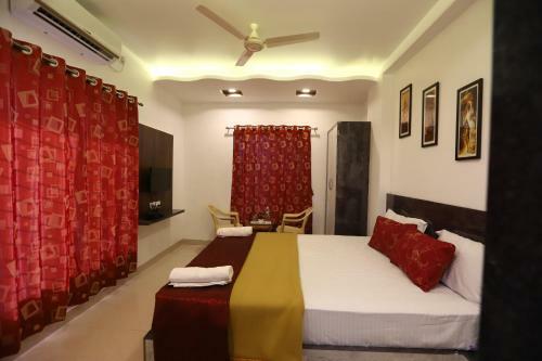 Hotel Valley Exotica