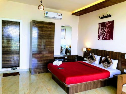 Hotel Rainforest Restaurant & Villas