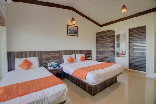 Hotel Rainforest Restaurant & Villas