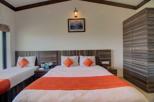 Hotel Rainforest Restaurant & Villas