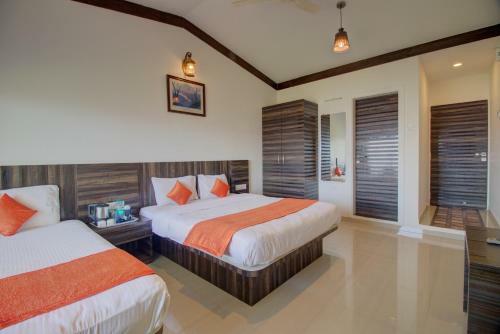 Hotel Rainforest Restaurant & Villas