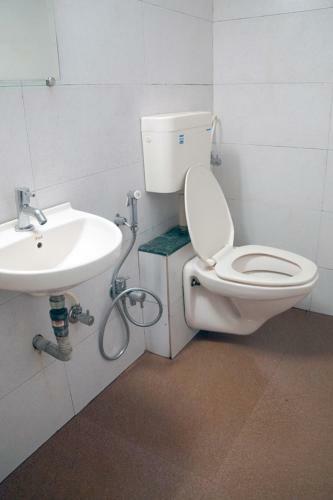 Hotel Rainforest Restaurant & Villas