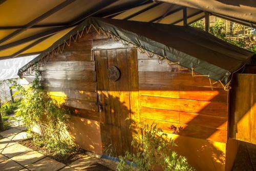 Ravine Hotel