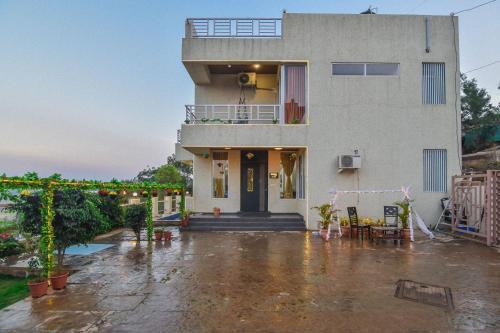 Eko Stay (gold)- Zen Villa