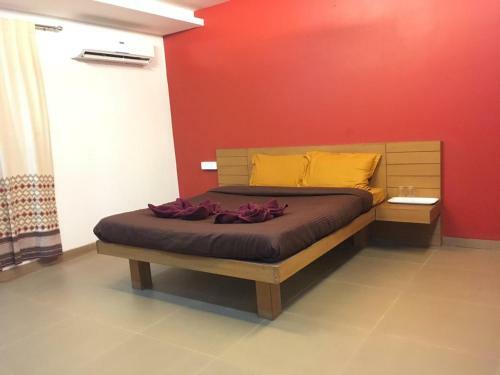 Bed & Breakfast Surya Kiran Miramar