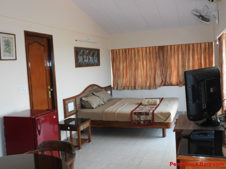 Hotel Goa Highridge Residency