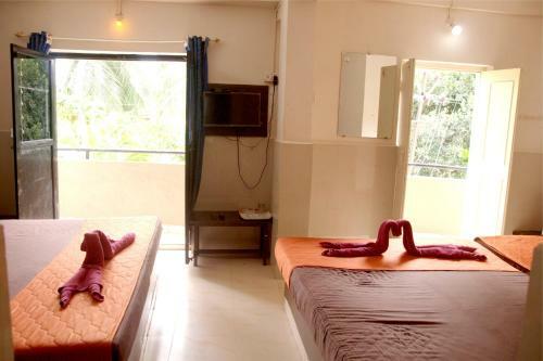 Hotel Travellers Inn