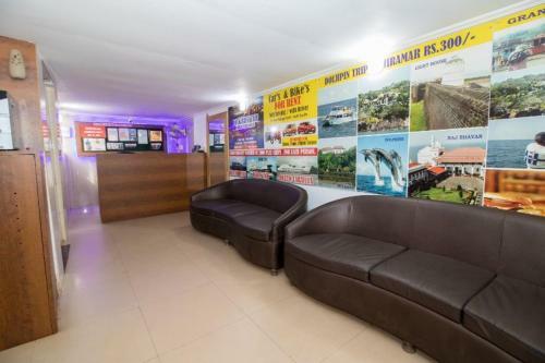 Hotel Travellers Inn