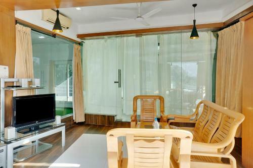 Hotel Palette - Spring Hills Resort