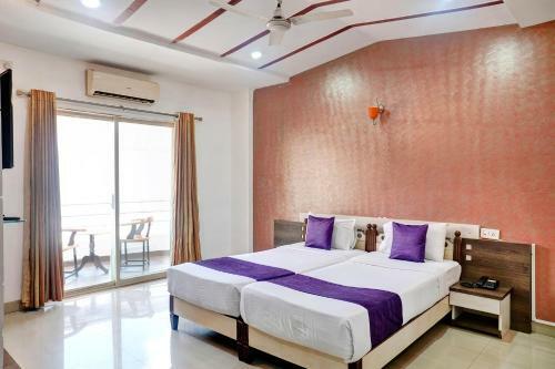 Hotel Palette - Spring Hills Resort