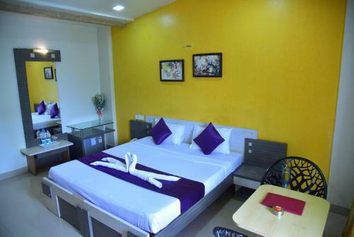 Hotel Palette - Spring Hills Resort