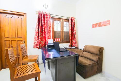 Hotel Oyo 4247 Pande Residency