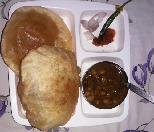 Hostal Radha Deo Guest House