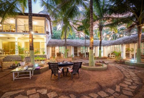 Hotel Crystal Goa Emerald Edition