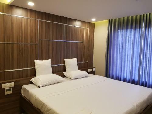 Hotel U C Plaza
