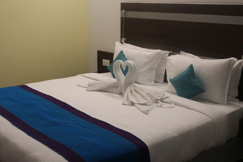 Keys Select Hotel Aqua Green