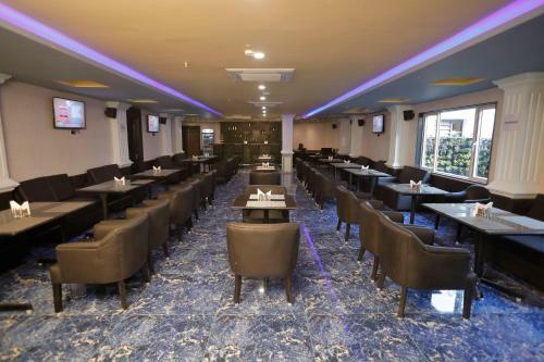 Hotel Rkn Elite