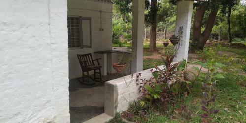 Hostal Isai Ambalam Guest House