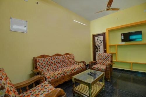 Apartamentos Modern 2bhk Abode In Pondicherry City Centre