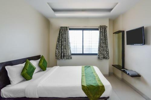 Hotel Treebo Trip Mahalaxmi Executive
