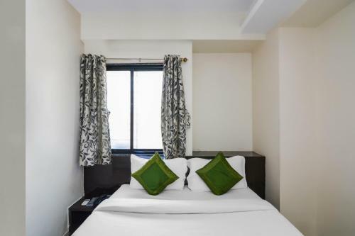 Hotel Treebo Trip Mahalaxmi Executive