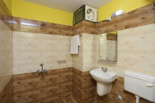 Hotel Oyo 9958 Laxmi Resort