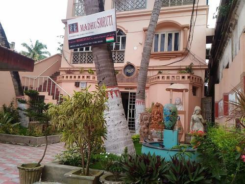 Madhusmruti