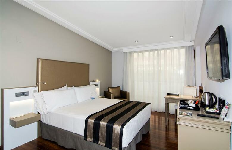 Hotel Melia Maria Pita