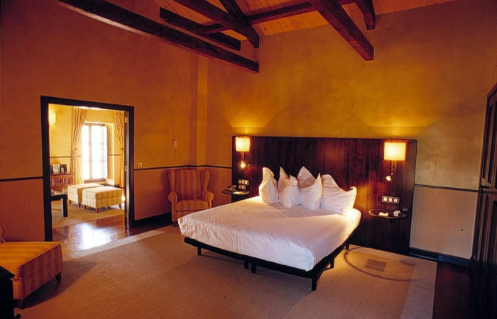 AC Palacio Del Carmen Hotel, Autograph Collection