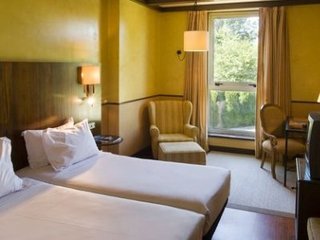 AC Palacio Del Carmen Hotel, Autograph Collection