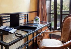 AC Palacio Del Carmen Hotel, Autograph Collection